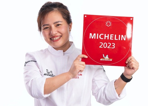 Nữ đầu bếp một sao Michelin Sam Trần: Không phải dạng vừa đâu!- Ảnh 1. Sam Trần - Ảnh: Michelin Guide