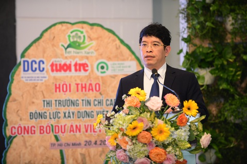 PGS.TS Nguyễn Đình Thọ - Viện trưởng Viện chiến lược, Chính sách Tài nguyên và Môi trường chia sẻ nội dung Phát triển thị trường Carbon để đạt mục tiêu phát thải ròng bằng 0 tại Việt Nam - Ảnh: QUANG ĐỊNH PGS.TS Nguyễn Đình Thọ - viện trưởng Viện Chiến lược, Chính sách tài nguyên và môi trường - chia sẻ nội dung phát triển thị trường carbon để đạt mục tiêu phát thải ròng bằng 0 tại Việt Nam - Ảnh: QUANG ĐỊNH