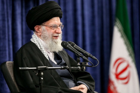 Lãnh tụ tối cao Iran Ali Khamenei - Ảnh: REUTERS Lãnh tụ tối cao Iran Ali Khamenei - Ảnh: REUTERS