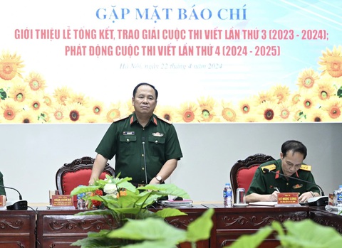 Thiếu tướng Đoàn Xuân Bộ - tổng biên tập Báo Quân đội nhân dân - chia sẻ tại sự kiện - Ảnh: BTC Thiếu tướng Đoàn Xuân Bộ - tổng biên tập báo Quân Đội Nhân Dân - chia sẻ tại sự kiện - Ảnh: BTC