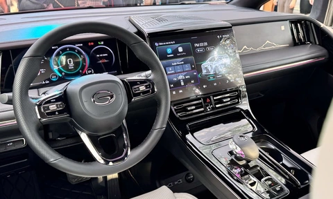 Xe Trung Quốc sao chép Lexus LM, đấu Toyota Alphard bằng giá rẻ- Ảnh 7. Xe Trung Quốc sao chép Lexus LM, đấu Toyota Alphard bằng giá rẻ- Ảnh 7.