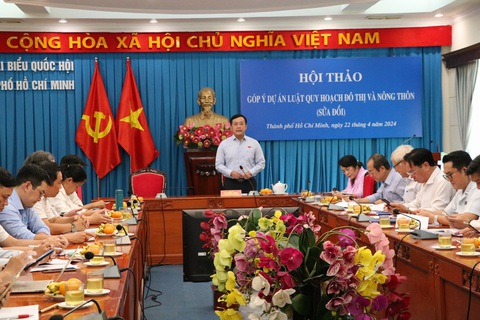 Cần thiết gom quy hoạch chung và quy hoạch kinh tế xã hội thành một?- Ảnh 1. Toàn cảnh buổi góp ý - Ảnh: CẨM NƯƠNG