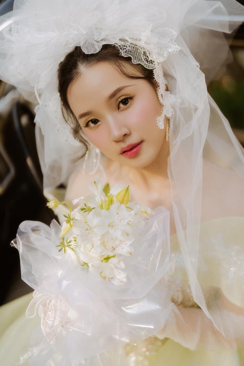Midu ấn định thời gian tổ chức hôn lễ rõ ràng, tiết lộ về chồng- Ảnh 3. Midu ấn định thời gian tổ chức hôn lễ rõ ràng, tiết lộ về chồng- Ảnh 3.