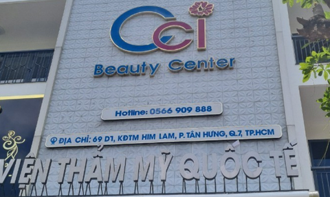Cơ sở thẩm mỹ lấy địa chỉ bệnh viện 'biến' thành của mình để lôi kéo khách- Ảnh 1. Viện thẩm mỹ quốc tế CCI Beauty Center tại quận 7 lấy địa chỉ bệnh viện để tạo sự tin tưởng, lôi kéo khách hàng - Ảnh: Thanh tra Sở Y tế cung cấp