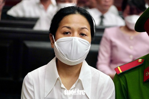 Bà Trần Uyên Phương tại tòa - Ảnh- HỮU HẠNH Bà Trần Uyên Phương tại tòa - Ảnh: HỮU HẠNH