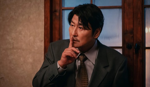 Tạo hình của Song Kang Ho trong Uncle Samsik - Ảnh: Disney+ Tạo hình của Song Kang Ho trong Uncle Samsik - Ảnh: Disney+