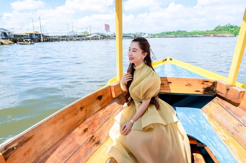 MC Anh Thơ vui như trúng số vì làm được điều này cho phụ huynh- Ảnh 5. MC Anh Thơ vui như trúng số vì làm được điều này cho phụ huynh- Ảnh 5.