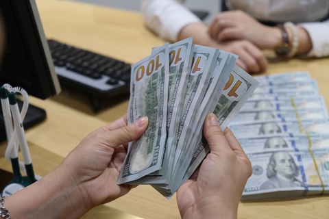 Giá USD tự do bắt đầu hạ nhiệt- Ảnh 1. Giá USD tự do hôm nay đã bắt đầu hạ nhiệt - Ảnh: NGỌC PHƯỢNG