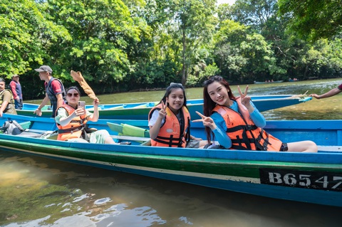 MC Anh Thơ vui như trúng số vì làm được điều này cho phụ huynh- Ảnh 14. MC Anh Thơ vui như trúng số vì làm được điều này cho phụ huynh- Ảnh 14.