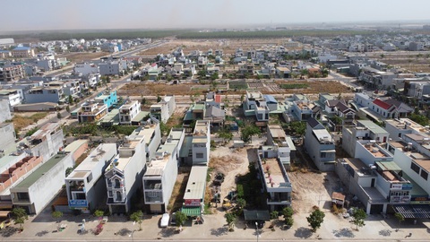 Không đưa dân ở dự án cao tốc Biên Hòa - Vũng Tàu vào khu tái định cư sân bay Long Thành- Ảnh 1. Khu tái định cư Lộc An - Bình Sơn, nơi bố trí tái định cư cho người dân nhường đất làm dự án sân bay Long Thành - Ảnh: A LỘC
