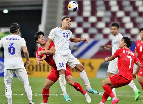 Trận thua toan tính của U23 Việt Nam trước Uzbekistan- Ảnh 2. Thua 0-3, U23 Việt Nam gặp Iraq ở tứ kết - Ảnh: VFF