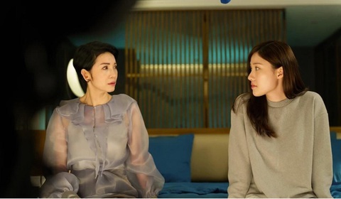 Uyển Ân gợi được đồng cảm khi vào vai cô con gái hiểu chuyện, thương mẹ - Ảnh: ĐPCC Uyển Ân gợi được đồng cảm khi vào vai cô con gái hiểu chuyện, thương mẹ - Ảnh: ĐPCC