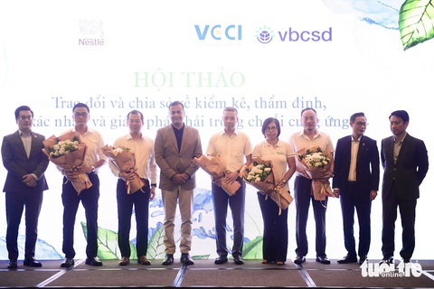 Nestlé Việt Nam chung tay với các đối tác cùng giảm phát thải- Ảnh 1. Tập đoàn cùng đối tác thúc đẩy sáng kiến giảm phát thải trong chuỗi cung ứng - Ảnh: QUANG ĐỊNH