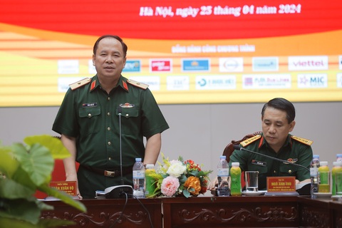 Thiếu tướng Đoàn Xuân Bộ - tổng biên tập Báo QĐND, trưởng ban tổ chức - thông tin về cuộc đua - Ảnh: Báo QĐND Thiếu tướng Đoàn Xuân Bộ - tổng biên tập báo Quân Đội Nhân Dân, trưởng ban tổ chức - thông tin về cuộc đua - Ảnh: Báo QĐND