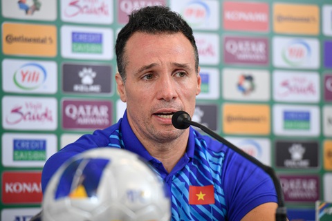 HLV Diego Giustozzi: Futsal Việt Nam còn cơ hội dự World Cup- Ảnh 1. HLV Giustozzi không thích lối chơi power play - Ảnh: AFC
