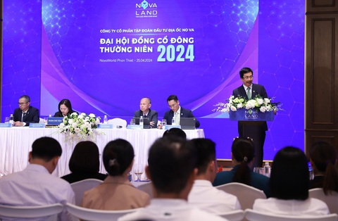 Ông Bùi Thành Nhơn: Novaland tái cấu trúc xong các khoản nợ, tài sản vẫn cân đối với công nợ- Ảnh 1. Ông Bùi Thành Nhơn - chủ tịch hội đồng quản trị Novaland - cho biết doanh nghiệp phải ưu tiên duy trì hoạt động liên tục và tiếp tục hoàn thiện các dự án, bàn giao sản phẩm theo cam kết - Ảnh: NVL