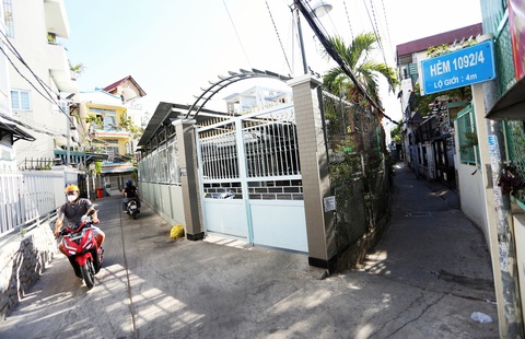 Hẻm 1092 Huỳnh Tấn Phát, quận 7, TP.HCM đã được mở rộng khang trang hơn - Ảnh: PHƯƠNG QUYÊN Hẻm 1092 Huỳnh Tấn Phát, quận 7, TP.HCM đã được mở rộng khang trang hơn - Ảnh: PHƯƠNG QUYÊN