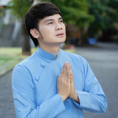 Kim Tiểu Long góp mặt trong chương trình Vầng trăng cổ nhạc - Ảnh: Facebook nhân vật Kim Tiểu Long góp mặt trong chương trình Vầng trăng cổ nhạc - Ảnh: Facebook nhân vật