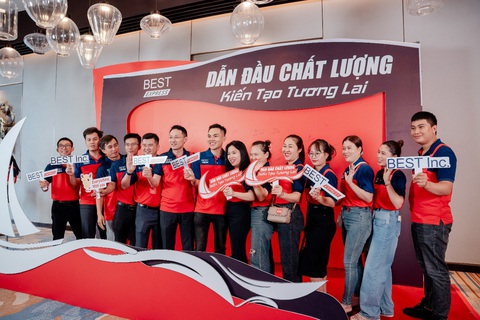 BEST Express họp mặt gần 450 đối tác nhượng quyền toàn quốc- Ảnh 1. BEST Express họp mặt gần 450 đối tác nhượng quyền toàn quốc- Ảnh 1.