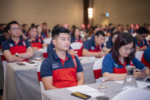 BEST Express họp mặt gần 450 đối tác nhượng quyền toàn quốc- Ảnh 2. BEST Express họp mặt gần 450 đối tác nhượng quyền toàn quốc- Ảnh 2.