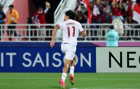 Thắng sốc Hàn Quốc trong trận đấu kịch tính, U23 Indonesia vào bán kết U23 châu Á- Ảnh 2. Rafael Struick tỏa sáng rực rỡ với hai lần sút tung lưới U23 Hàn Quốc - Ảnh: GETTY