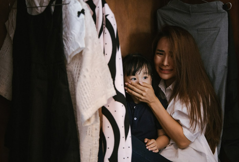 Nhân vật Kim với tâm lý biến hóa liên tục cũng là vai diễn khá “nặng đô” với cựu siêu mẫu Kim Cương Nhân vật Kim với tâm lý biến hóa liên tục cũng là vai diễn khá “nặng đô” với cựu siêu mẫu Kim Cương