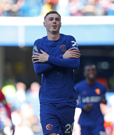 Morgan Rogers ‘đòi lại’ màn ăn mừng của sao Chelsea Cole Palmer- Ảnh 3. Màn ăn mừng 'lạnh lùng' thường được Cole Palmer sử dụng - Ảnh: Getty