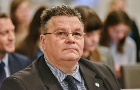 Cầu Crimea sắp bị tấn công lớn?- Ảnh 1. Đại sứ Litva tại Thụy Điển Linas Linkevičius - Ảnh: NEWS EASTERN EUROPE