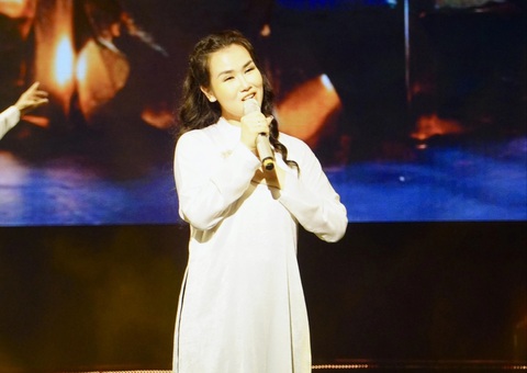 Võ Hạ Trâm hát Võ Hạ Trâm hát