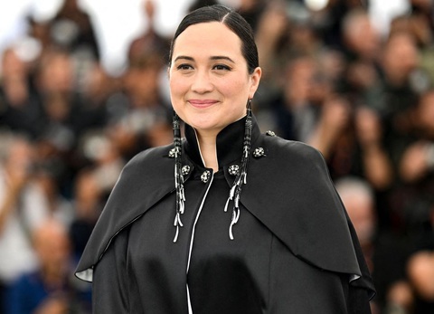 Lily Gladstone được mời làm giám khảo Cannes sau một vai diễn đáng nhớ, từng được coi là ứng viên sáng giá ở Oscar 2024 - Ảnh: Getty Images Lily Gladstone được mời làm giám khảo Cannes sau một vai diễn đáng nhớ, từng được coi là ứng viên sáng giá ở Oscar 2024 - Ảnh: Getty Images