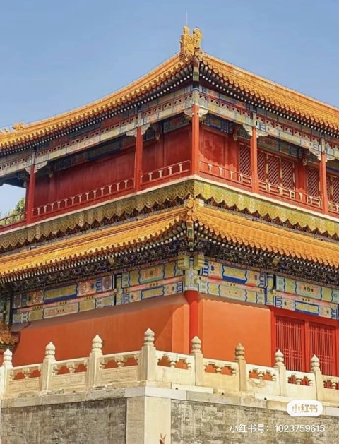 Tuyển tập 'tác phẩm' của các đấng mày râu dành tặng người yêu- Ảnh 6. Phong cách gì đây ạ?