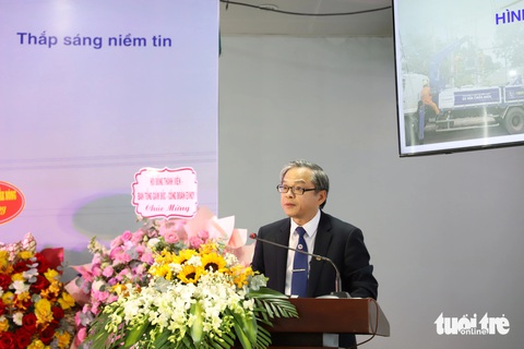 Ông Nguyễn Thanh Phương, giám đốc PC Đắk Nông cám ơn sự quan tâm các ban ngành, sự nỗ lực của hàng ngàn cán bộ, công nhân viên để có sự phát triển của ngày hôm nay - Ảnh: TÂM AN Ông Nguyễn Thanh Phương, giám đốc PC Đắk Nông cám ơn sự quan tâm các ban ngành, sự nỗ lực của hàng ngàn cán bộ, công nhân viên để có sự phát triển của ngày hôm nay - Ảnh: TÂM AN