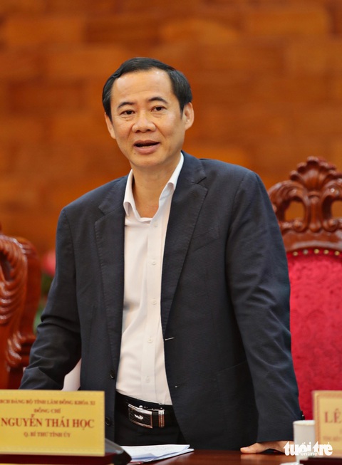 Thái độ e ngại cung cấp thông tin không có lợi cho phát triển- Ảnh 1. Ông Nguyễn Thái Học, quyền bí thư Tỉnh ủy Lâm Đồng, cho biết sẽ rà soát lại việc thực hiện luật báo chí của địa phương - Ảnh: M.V