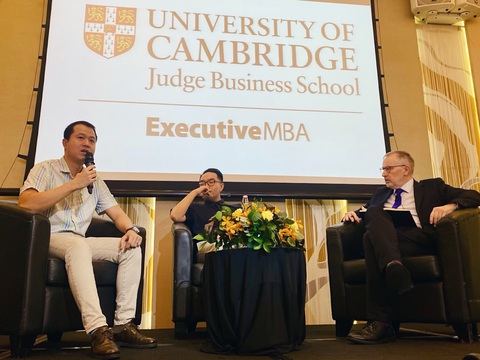 Đại học Cambridge gặp chuyên gia và doanh nghiệp TP.HCM- Ảnh 2. Đại học Cambridge gặp chuyên gia và doanh nghiệp TP.HCM- Ảnh 2.