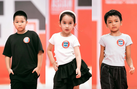 Sự xuất hiện của 3 con nuôi Đỗ Mạnh Cường gồm Hoàng Phúc, MyMy, Linh Đan để lại ấn tượng với Trương Ngọc Ánh. Sự xuất hiện của 3 con nuôi Đỗ Mạnh Cường gồm Hoàng Phúc, MyMy, Linh Đan để lại ấn tượng với Trương Ngọc Ánh.