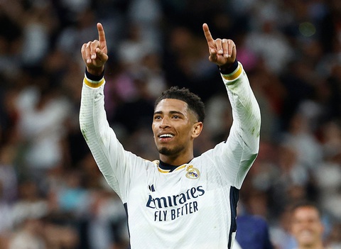 Champions League 2024-2025: Kịch tính hay nhàm chán? - Ảnh 3.
