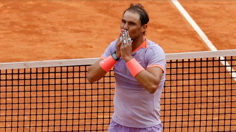 Tin thể thao sáng 30-4: Lewandowski lập hat-trick, Nadal thẳng tiến ở Madrid Open- Ảnh 2. Tay vợt người Tây Ban Nha Rafael Nadal thẳng tiến ở Madrid Open - Ảnh: AFP