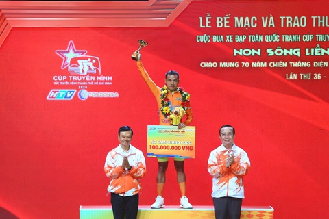 Petr Rikunov: Đã có lúc tôi nghĩ không thể tiếp tục- Ảnh 4. Nguyễn Tấn Hoài đoạt áo cam chung cuộc - Ảnh: BTC