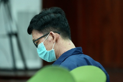 Bà Nguyễn Phương Hằng: 'Hơn 2 năm tù tội, hôm nay bị cáo hạnh phúc nhất'- Ảnh 2. Ông Đặng Anh Quân - Ảnh: HỮU HẠNH