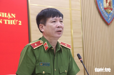 Dàn xe đặc chủng siêu 'ngầu' sẽ diễu hành trong lễ kỷ niệm 50 năm Cảnh sát cơ động- Ảnh 1. Thiếu tướng Nguyễn Ngọc Thanh phát biểu tại buổi họp báo - Ảnh: DANH TRỌNG