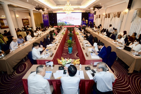 Tìm đúng điểm nghẽn để khơi thông nguồn vốn ra thị trường- Ảnh 1. Các đại biểu tham dự hội thảo Khơi thông nguồn vốn ra thị trường - Ảnh: QUANG ĐỊNH