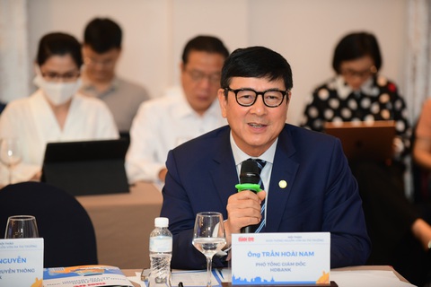 Kinh tế bước vào pha phục hồi, ngân hàng đẩy nhanh tín dụng ra thị trường- Ảnh 2. Ông Trần Hoài Nam - phó tổng giám đốc Ngân hàng TMCP Phát triển TP.HCM (HDBank)