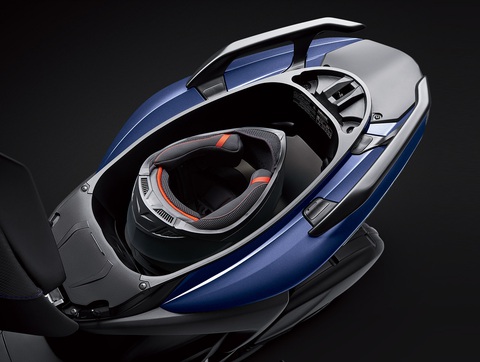 Yamaha Cygnus Gryphus đấu Honda Vario và Air Blade, giá khó 'mềm' nếu về Việt Nam- Ảnh 9. Yamaha Cygnus Gryphus đấu Honda Vario và Air Blade, giá khó 'mềm' nếu về Việt Nam- Ảnh 9.