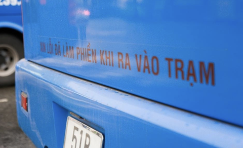 Ảnh vui 6-4: Top 1 những lời xin lỗi không thật tâm- Ảnh 1. Hy vọng tài xế nào cũng nhớ lời xin lỗi này.