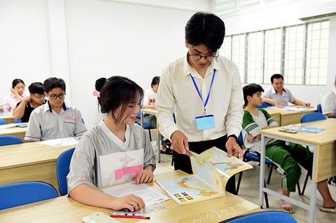 Thi đánh giá năng lực ĐH Quốc gia TP.HCM: Đề vừa sức, ngày 15-4 có kết quả- Ảnh 1. Thí sinh tham dự kỳ thi đánh giá năng lực tại điểm thi Trường đại học Bách khoa TP.HCM vào sáng 7-4 - Ảnh: DUYÊN PHAN
