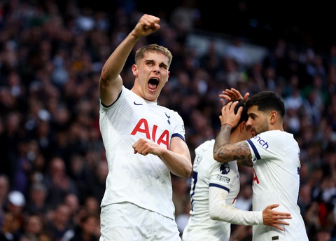 Tin tức thể thao sáng 8-4: Tottenham thắng Nottingham 3-1; Trận thắng đầu của Juventus tại Serie A- Ảnh 1. Tottenham đánh bại Nottingham Forest nhờ tận dụng tốt cơ hội - Ảnh: REUTERS