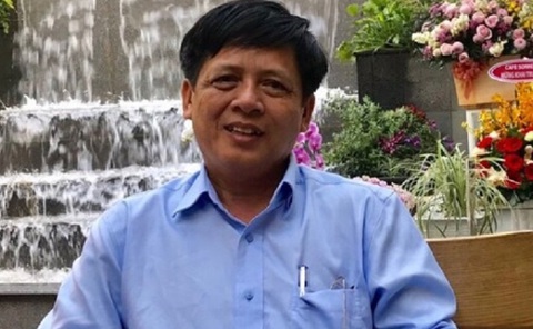 Sắp xét xử vụ án môi giới, đưa và nhận hối lộ để làm giả kết quả giám định pháp y- Ảnh 1. Ông Phạm Ngọc Phượng, giám đốc Trung tâm Pháp y Quảng Ngãi, bị bắt giữ ngày 25-2-2023, vụ án môi giới, đưa và nhận hối lộ làm giả kết quả giám định sẽ được đưa ra xét xử ngày 16-4 đến - Ảnh: PHƯỢNG VỸ