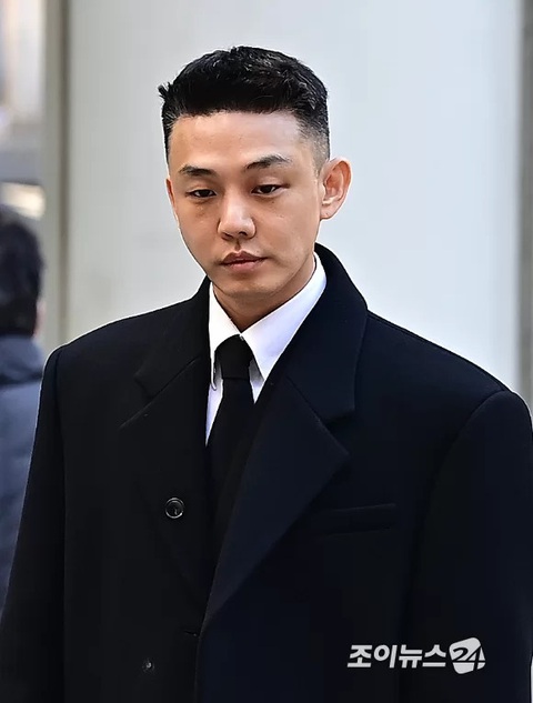 Những tác phẩm của Yoo Ah In và Song Ha Yoon sẽ đi đâu về đâu sau những ồn ào?- Ảnh 2. Yoo Ah In