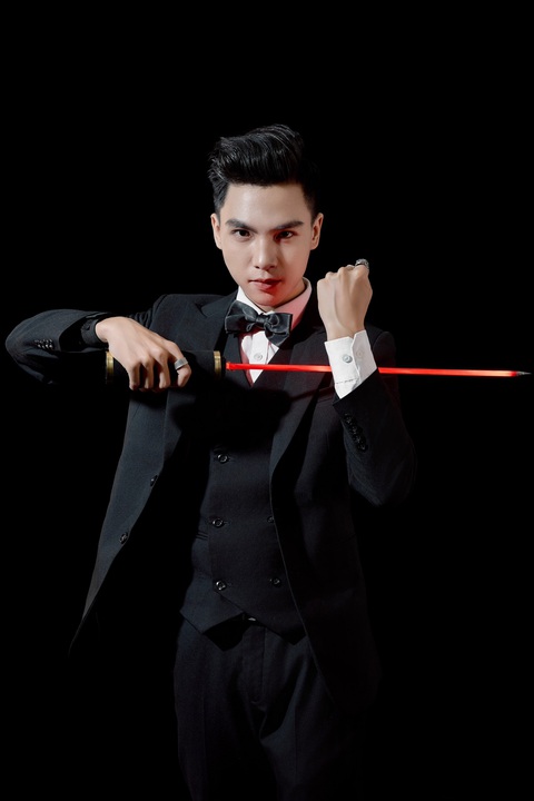 Bảo Long - Trường Giang: Cặp bài trùng của ảo thuật Việt- Ảnh 4. Ảo thuật gia Trường Giang.
