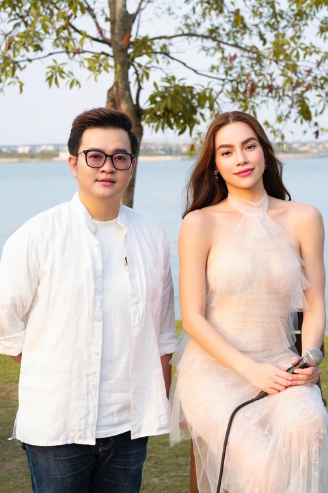 Nguyễn Minh Cường nói gì về việc mời Hồ Ngọc Hà - Lệ Quyên hát chung album?- Ảnh 4. Nhạc sĩ Nguyễn Minh Cường đã gửi gắm bài hát chủ đề của album vào giọng hát nội lực, đầy cảm xúc của nữ ca sĩ Hồ Ngọc Hà